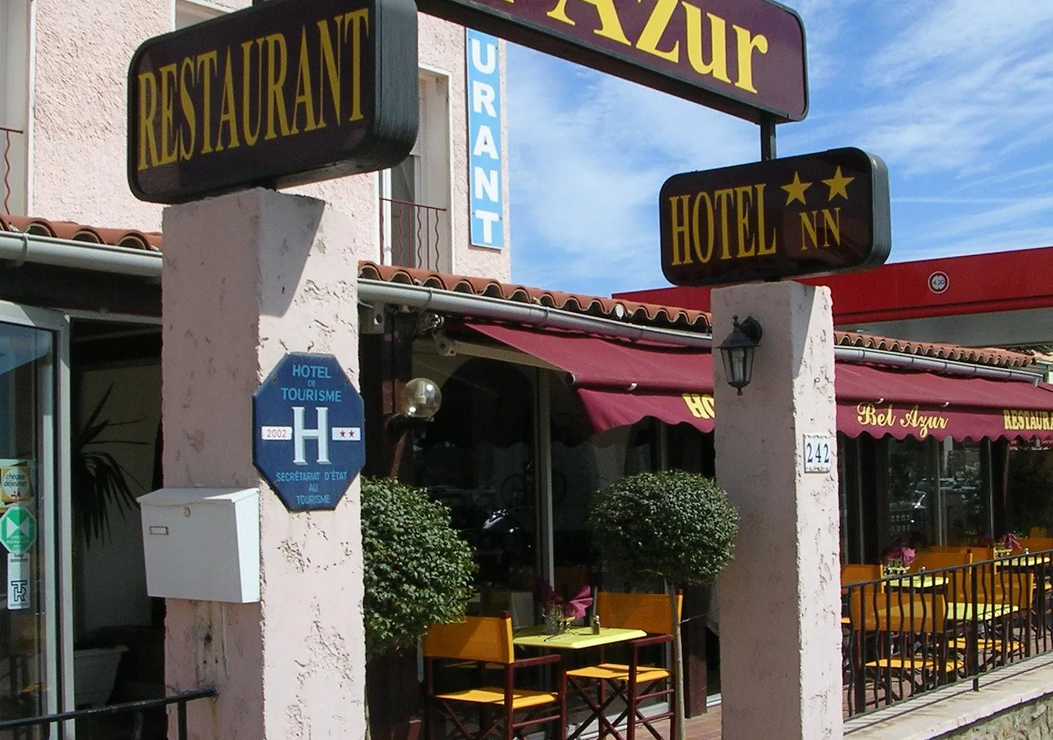 Hôtel Bel Azur Six-Fours-les-Plages Hotel
